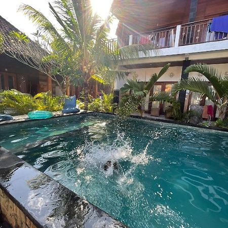 Swara Homestay 2 Lembongan Exterior photo