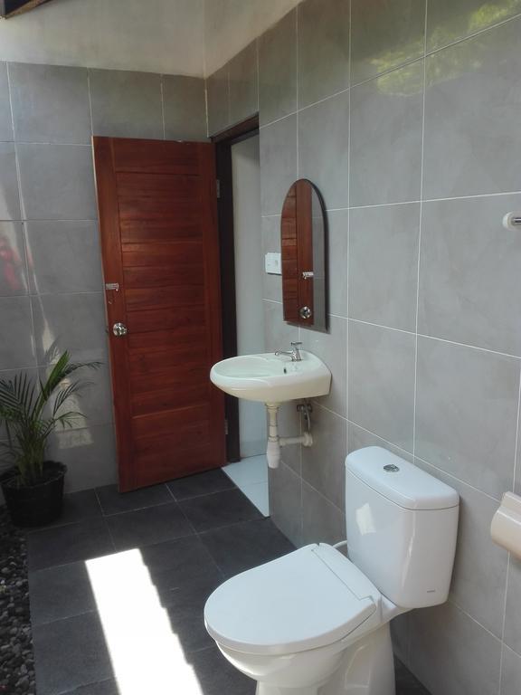 Swara Homestay 2 Lembongan Exterior photo