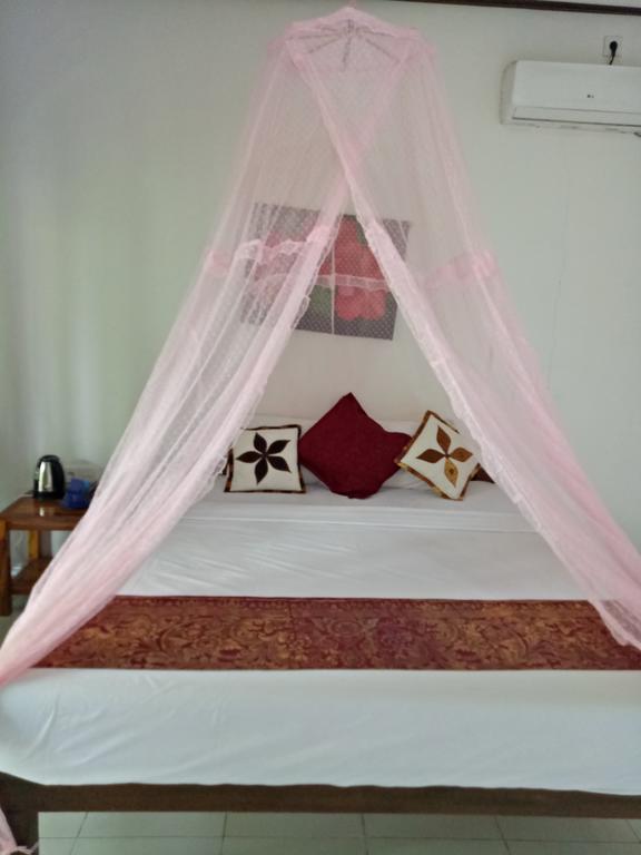 Swara Homestay 2 Lembongan Exterior photo